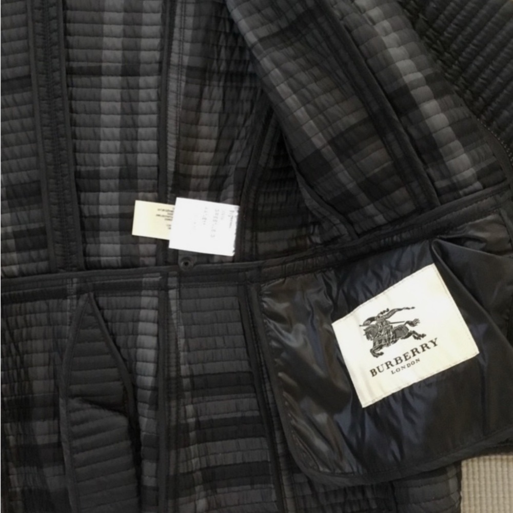 Burberry London Black Quilted Jacket with Jeweled Trim size 0/2 XS - Picture 7 of 10